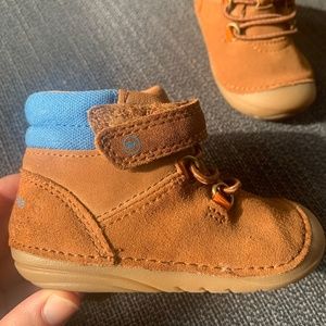 Stride rite boots